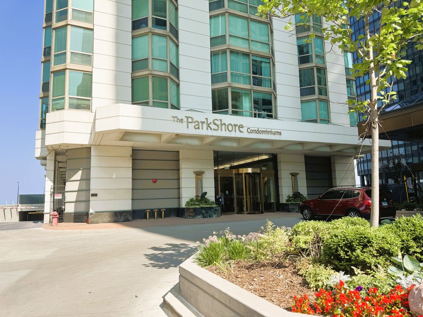 195 N Harbor Drive #2709 — Chicago, IL 60601