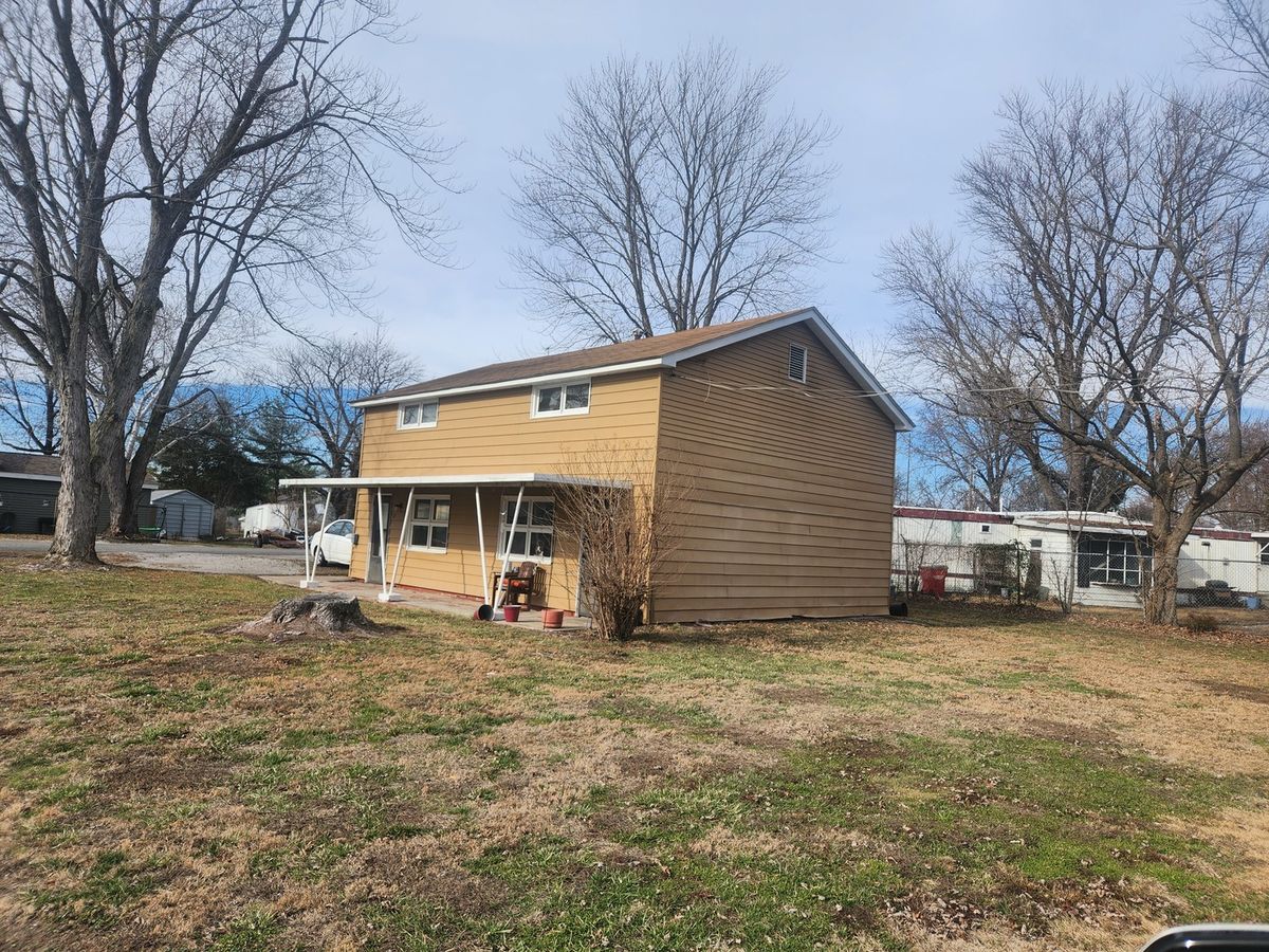 1024 Hickory Street, Duquoin, IL 62832