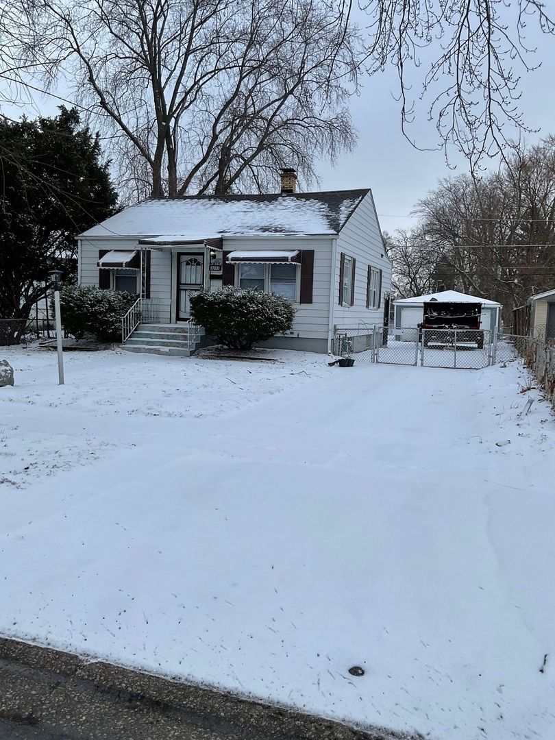17031 Trapet Avenue — Hazel Crest, IL 60429