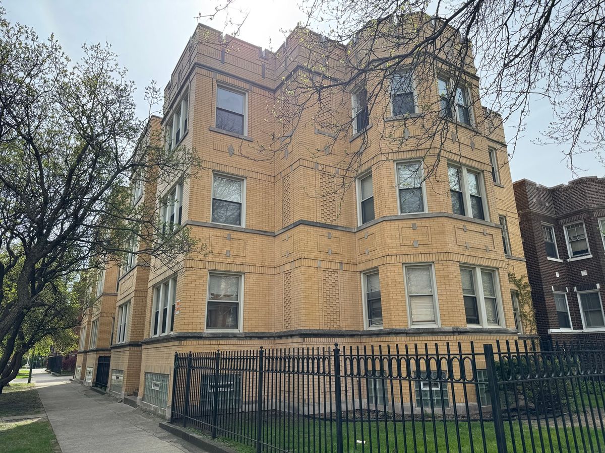 605 80th Street, Chicago, IL 60619