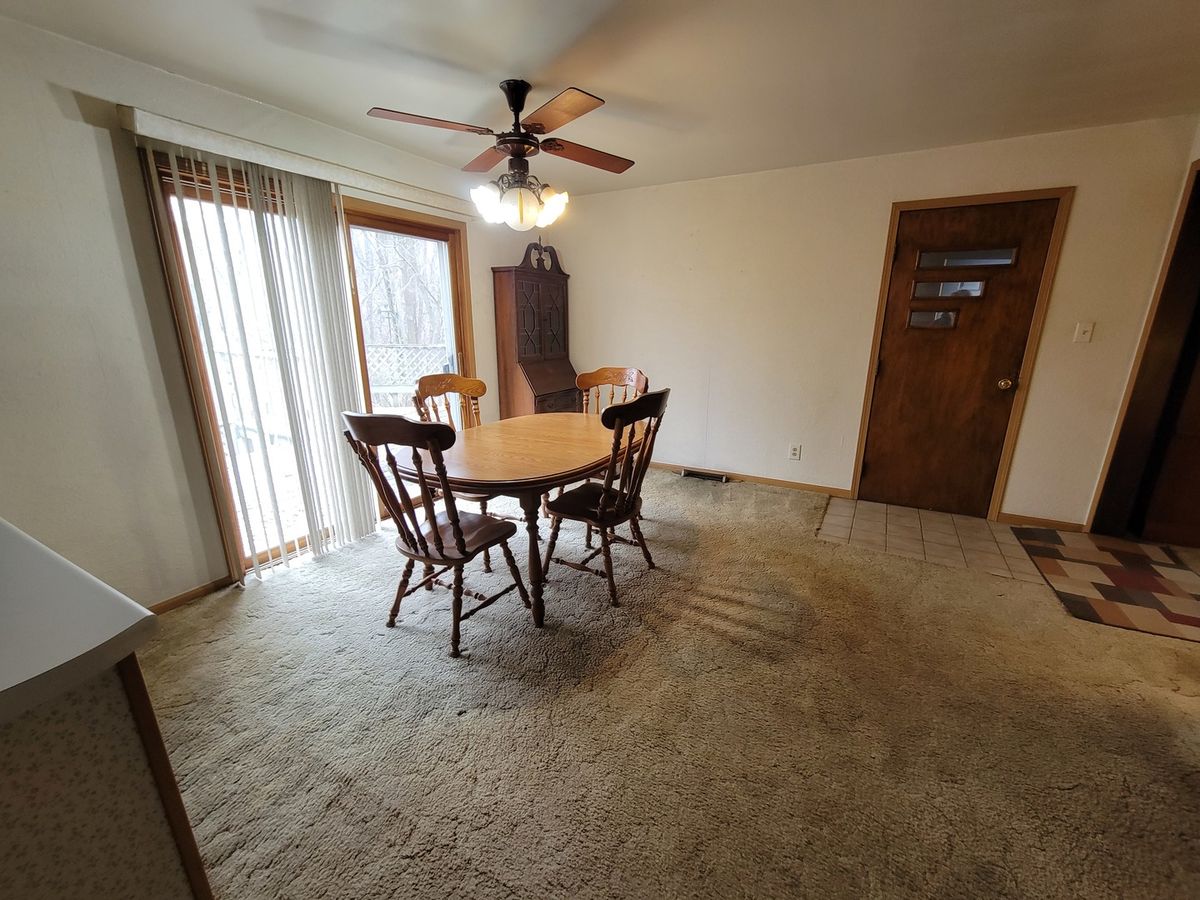 408 E 4th Street, Spring Valley, IL 61362