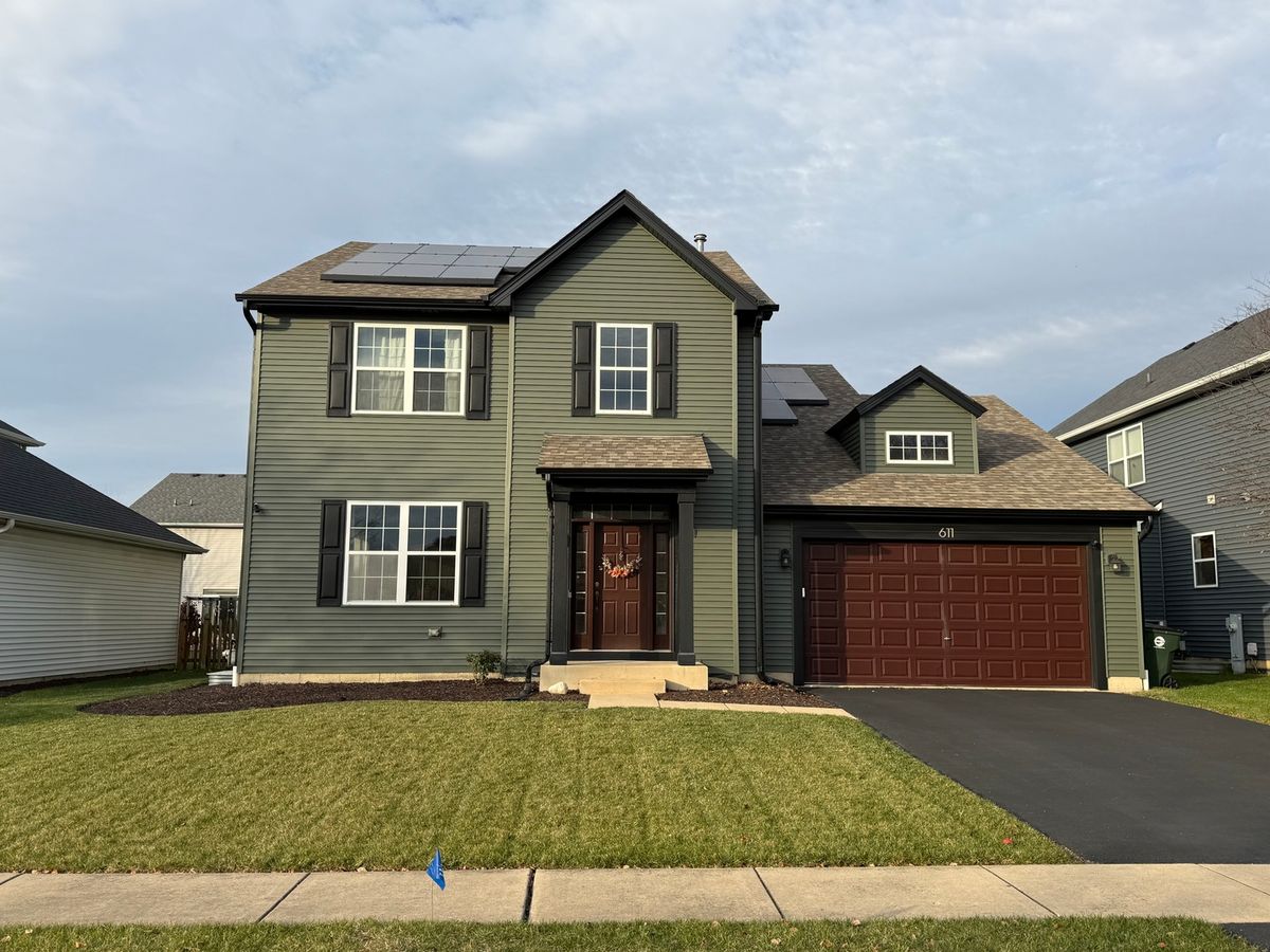 611 Paris Avenue, Oswego, IL 60543