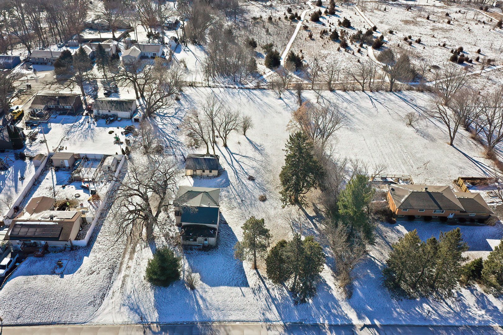 1001 W Broadway Street — McHenry, IL 60051