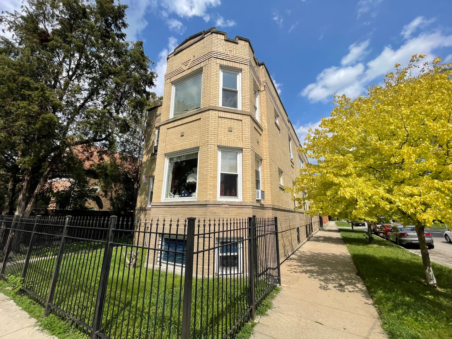 1320 W 57th Street #2 — Chicago, IL 60636