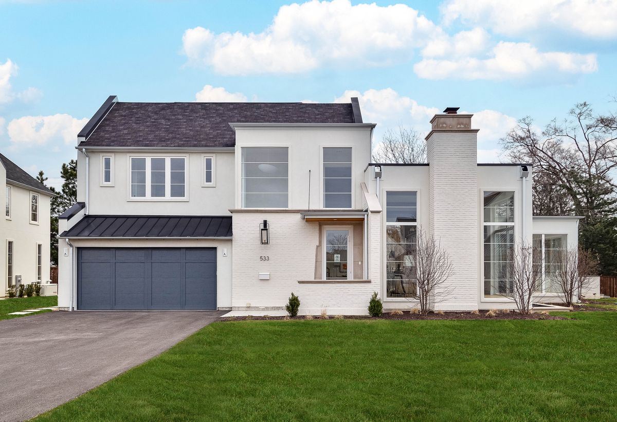 533 Kensington Court, Hinsdale, IL 60521