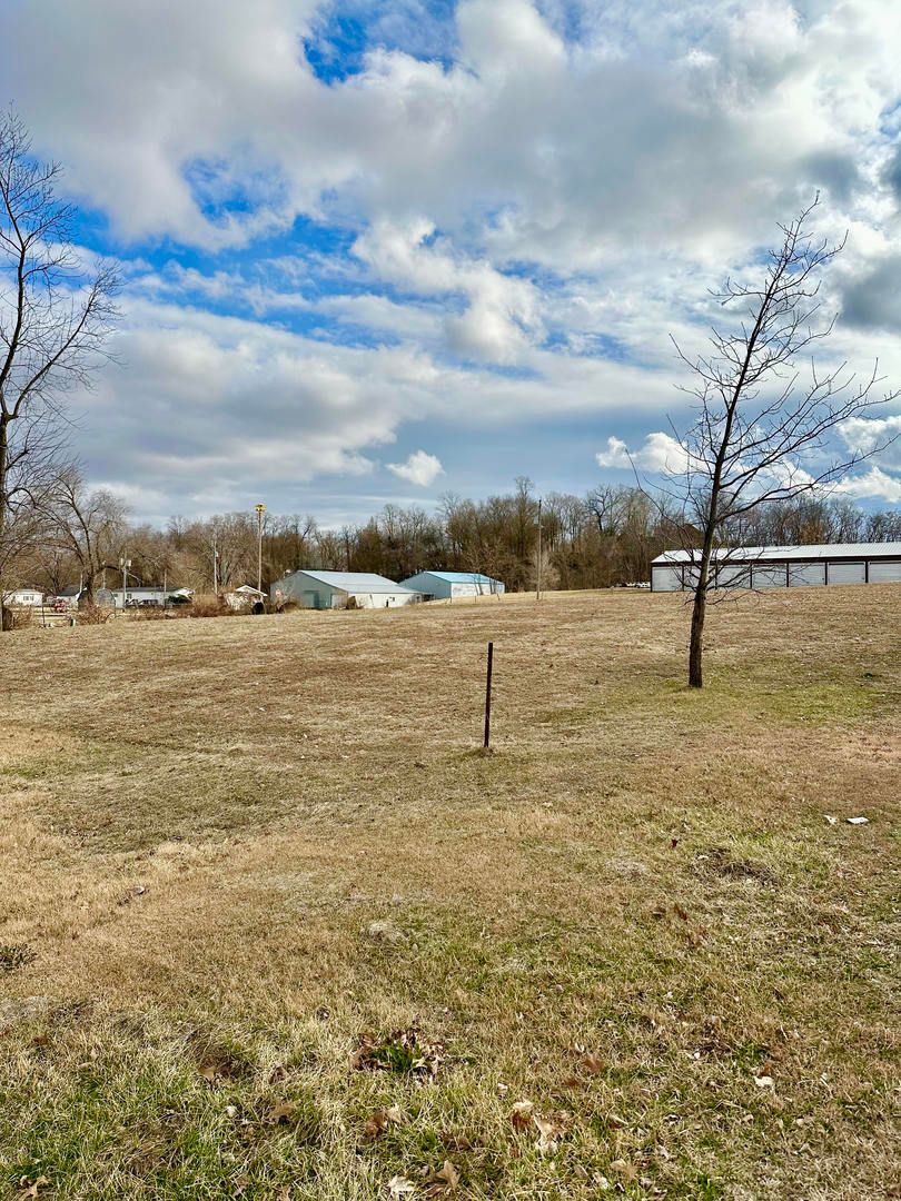 208 & 210 S 5th Street, Keithsburg, IL 61442