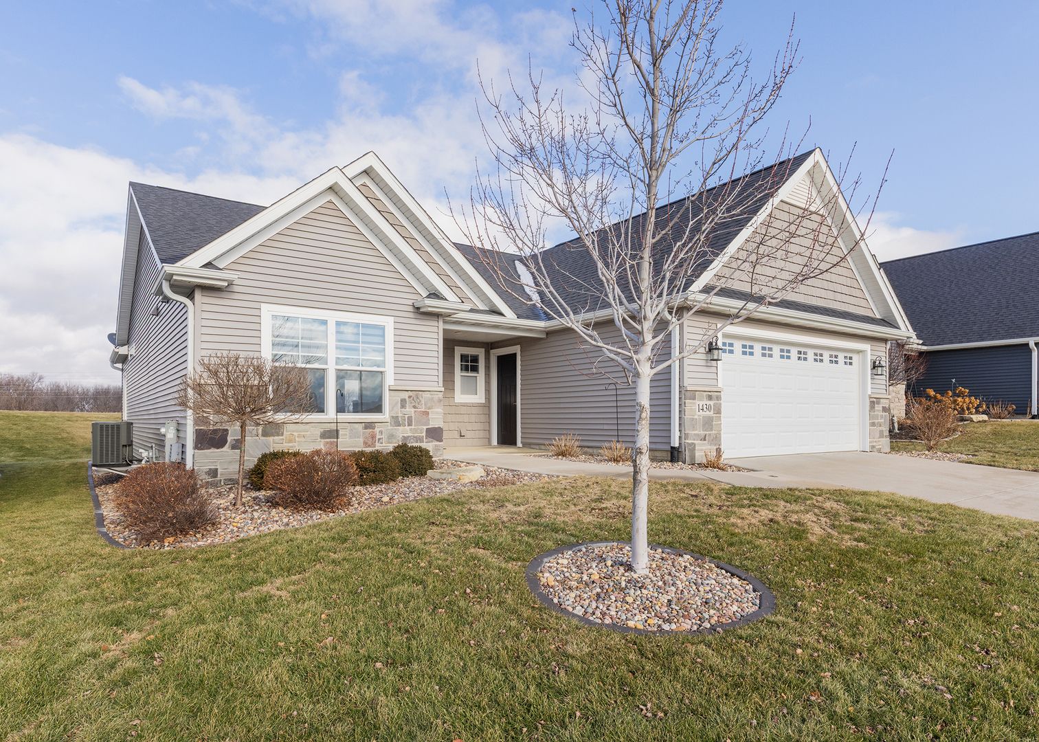 1430 Olde Brandy Lane — Davenport, IA 52807