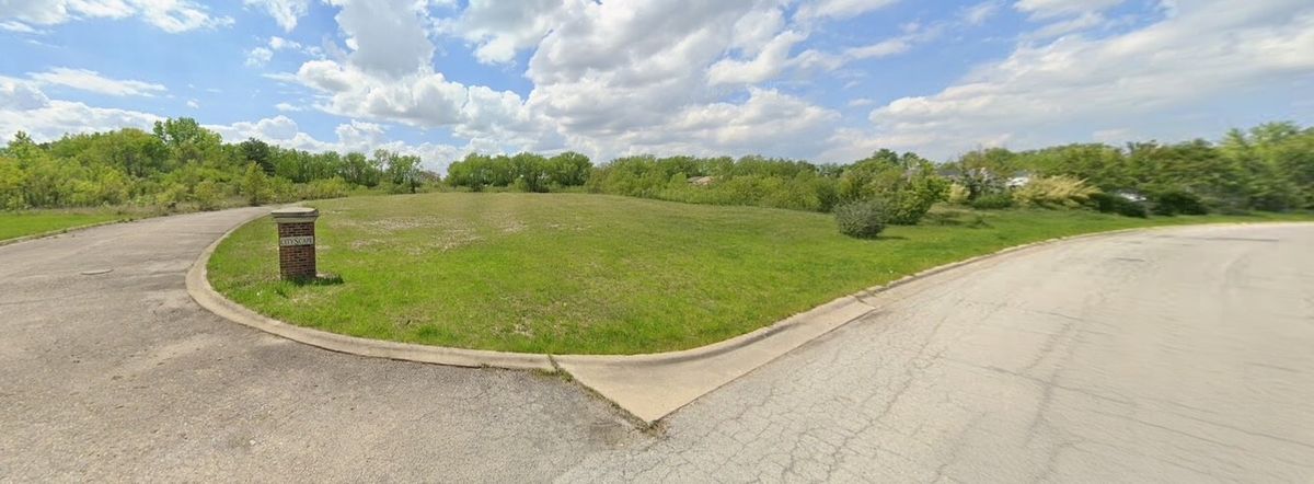 976 Mesa Court, University Park, IL 60484