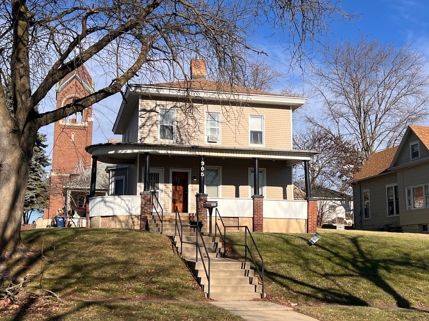 905 4th Street — Lasalle, IL 61301