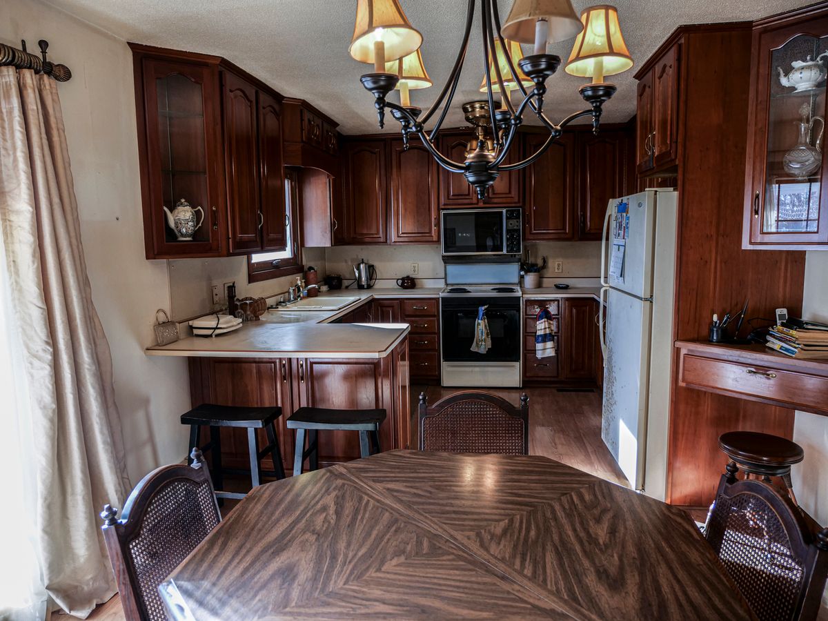 7 Birch Lane, Villa Grove, IL 61956