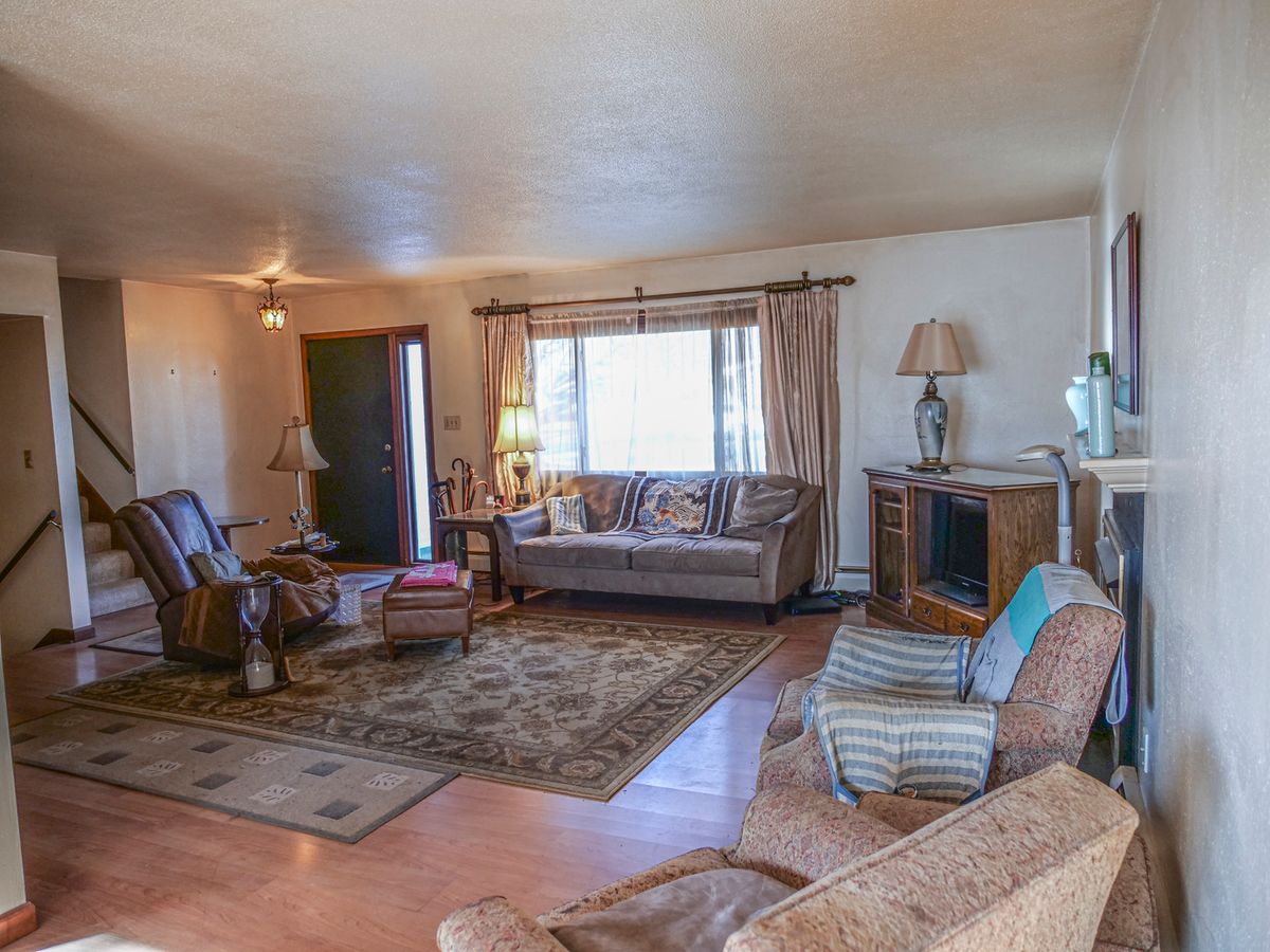 7 Birch Lane, Villa Grove, IL 61956
