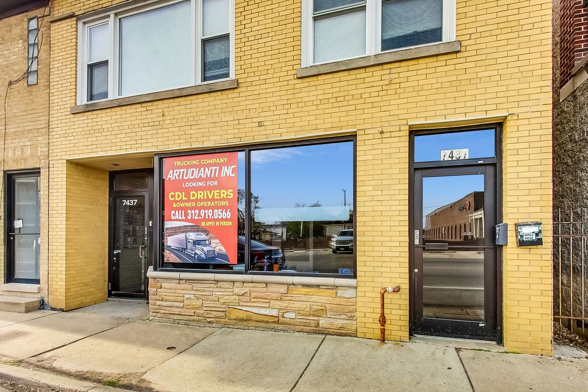 7437 Irving Park Road, Chicago, IL 60634