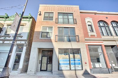 2445 N Lincoln Avenue #1 — Chicago, IL 60614