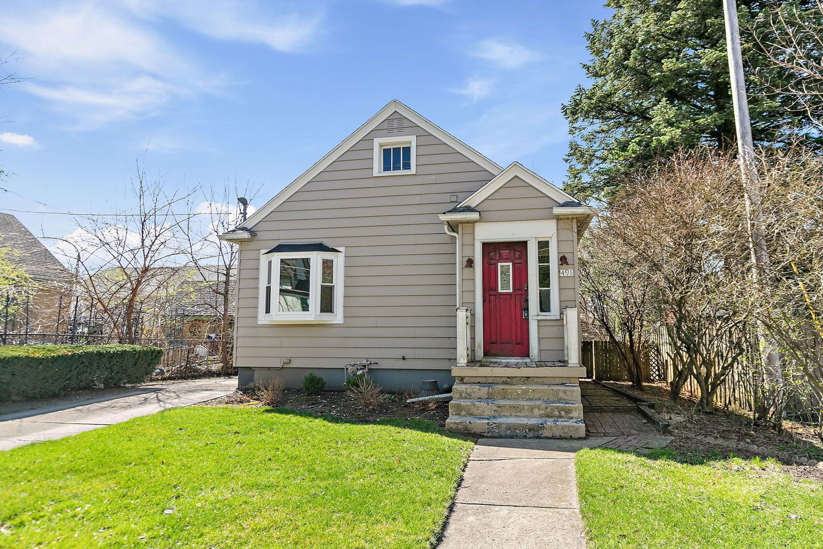 491 Congdon Avenue — Elgin, IL 60120