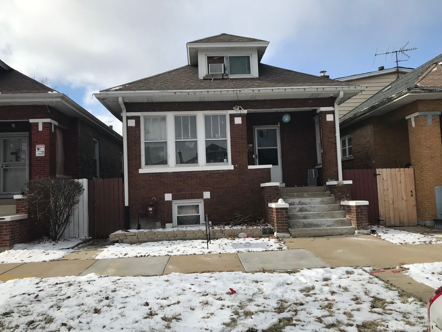 5638 S Maplewood Avenue — Chicago, IL 60629