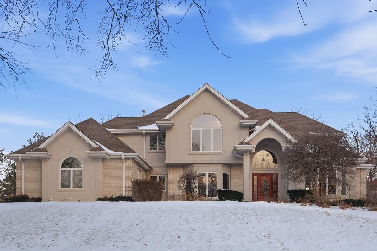 43 Brookside Drive, Lemont, IL 60439