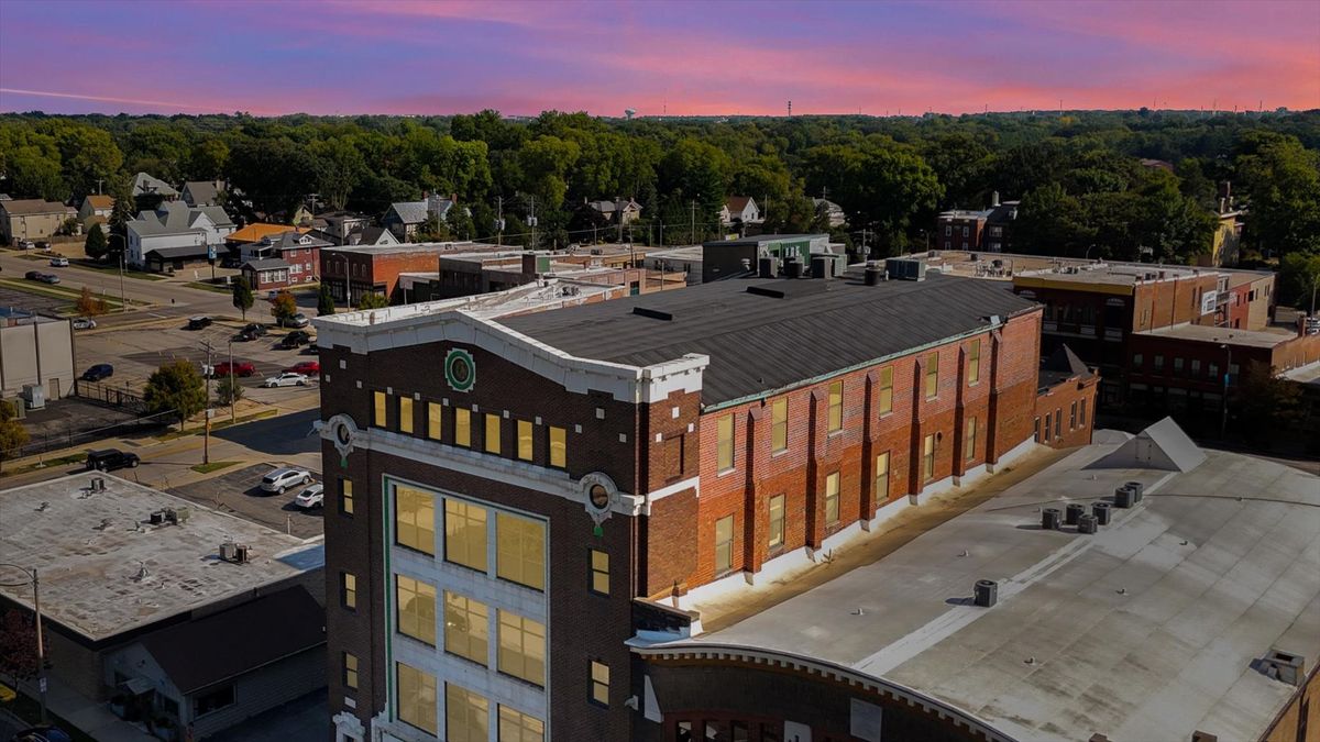 209 Washington Street, Bloomington, IL 61701