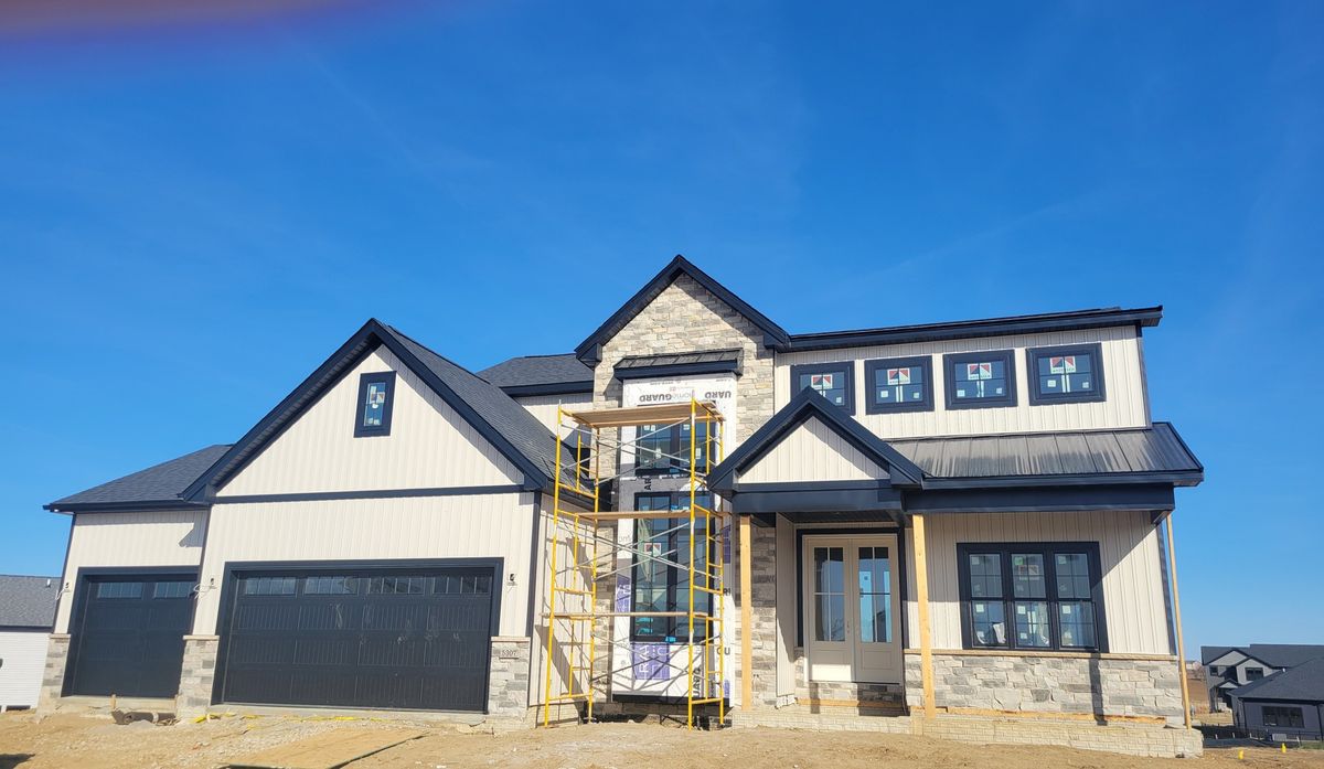 5307 Castlebar Drive, Bloomington, IL 61705