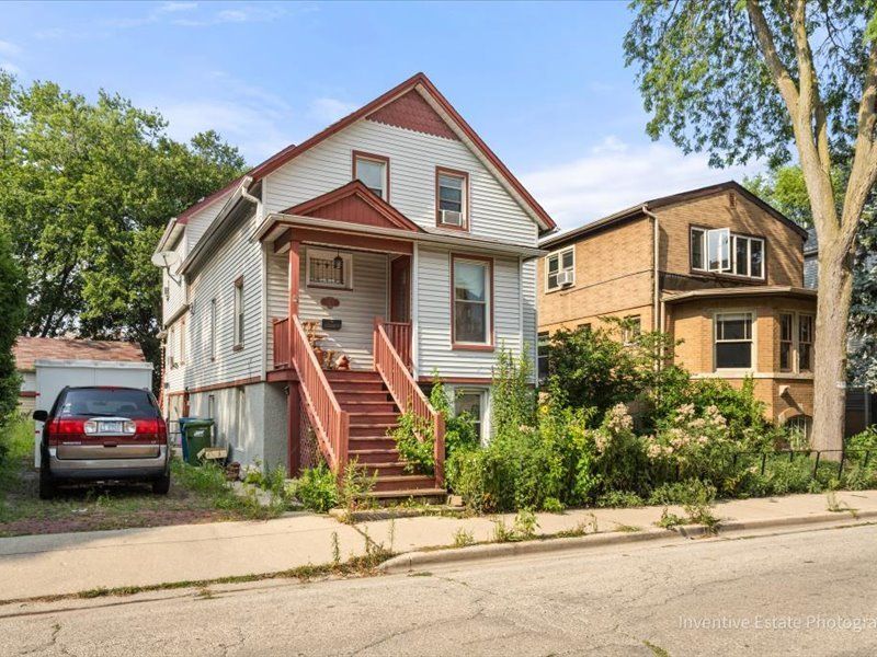 7421 Washington Street — Forest Park, IL 60130