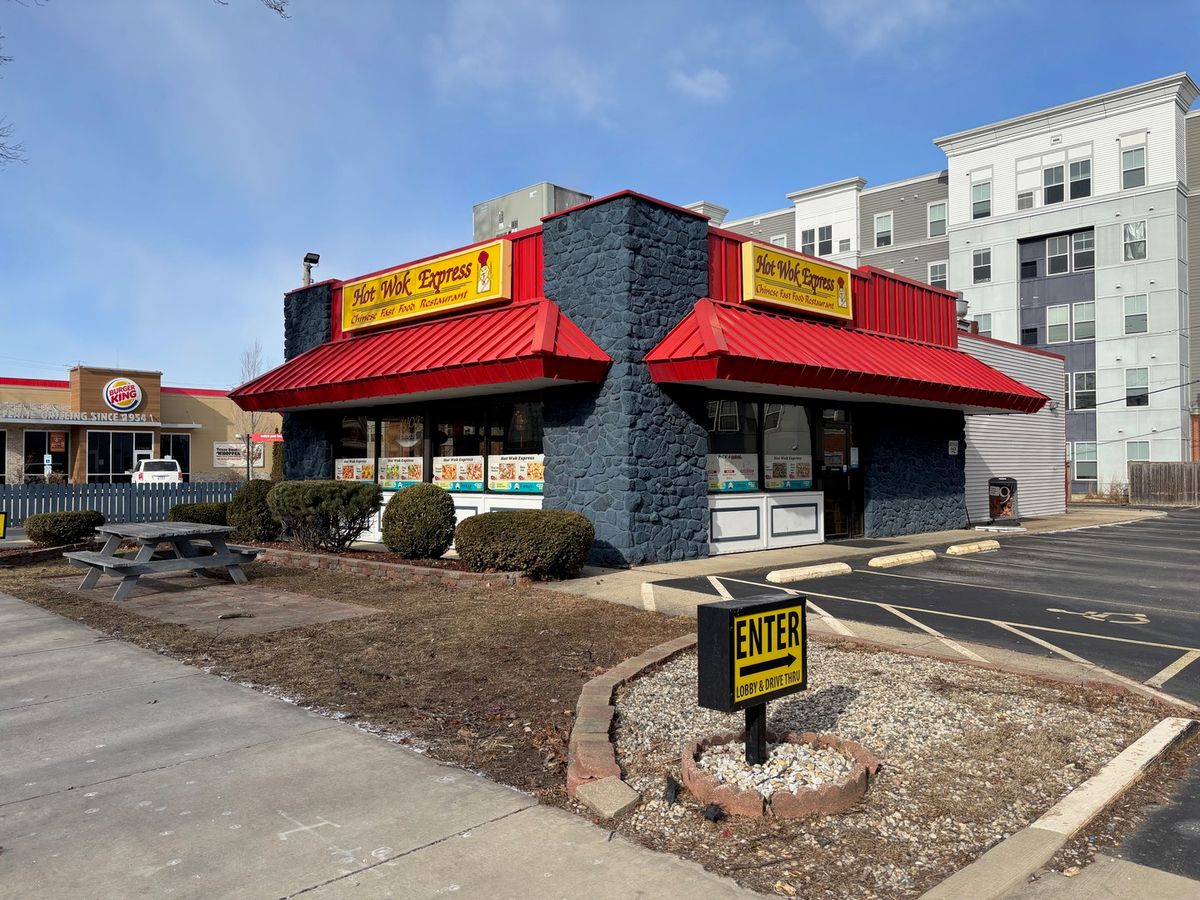 1102 University Avenue, Urbana, IL 61801