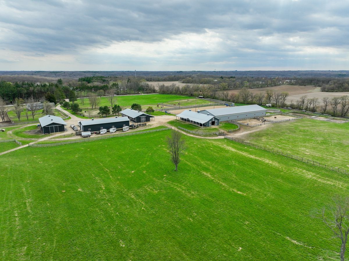 8206 Bull Valley Road, Bull Valley, IL 60098