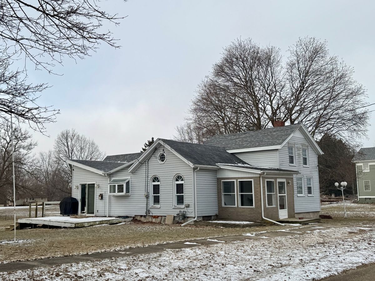 108 Washington Street, Dover, IL 61323