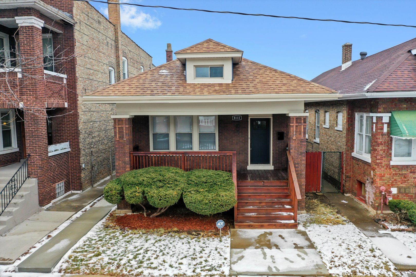 8111 S Throop Street — Chicago, IL 60620