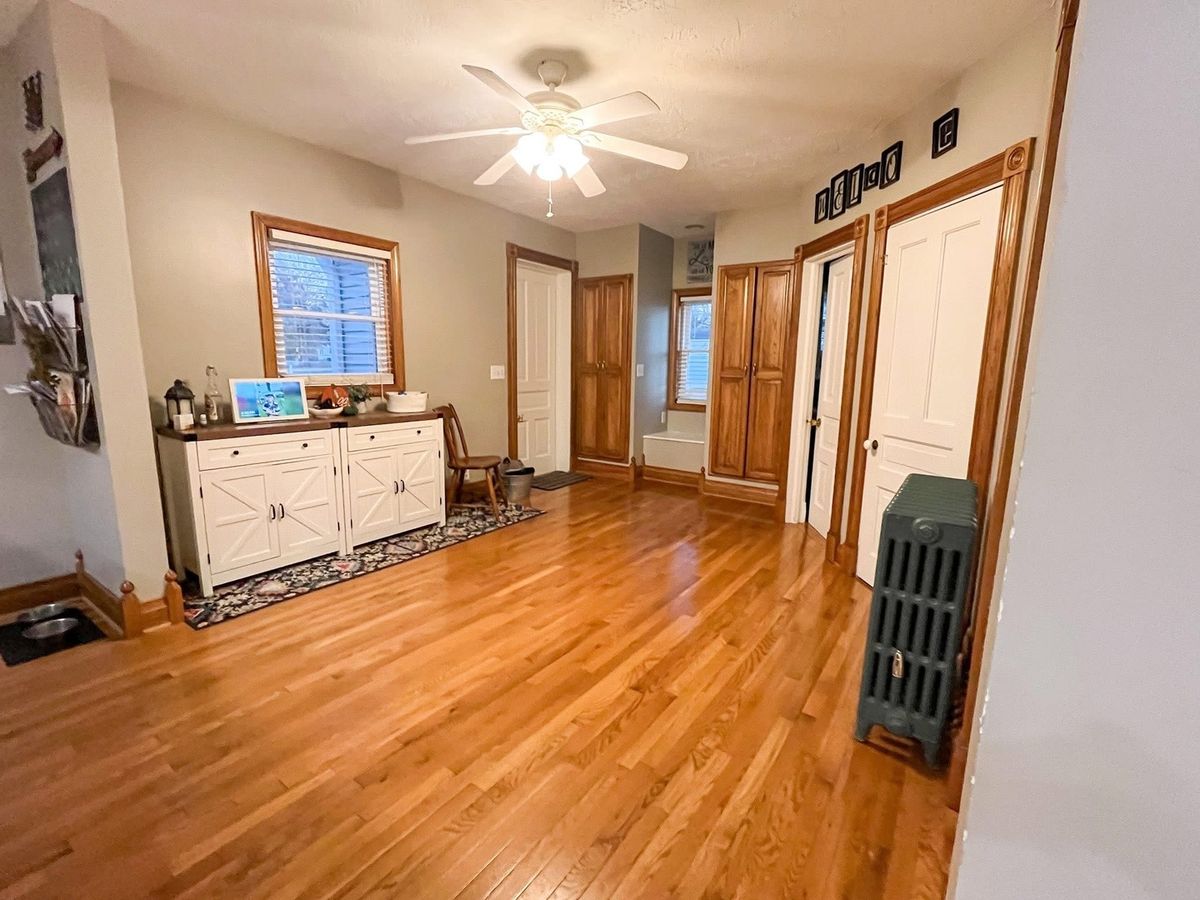340 S Main Street, Sheffield, IL 61361