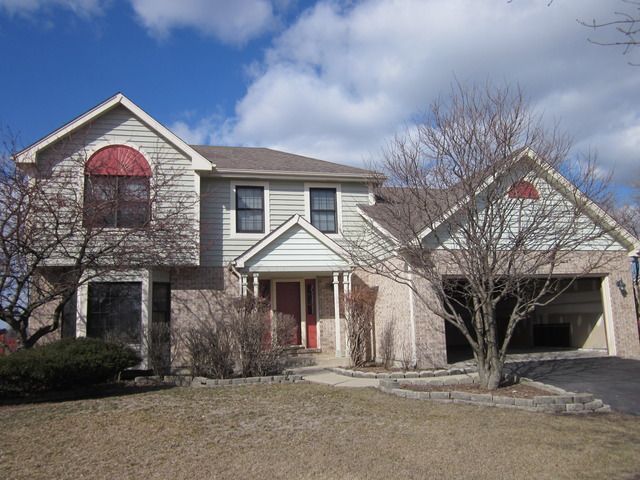 3690 Baybrook Drive, Aurora, IL 60504