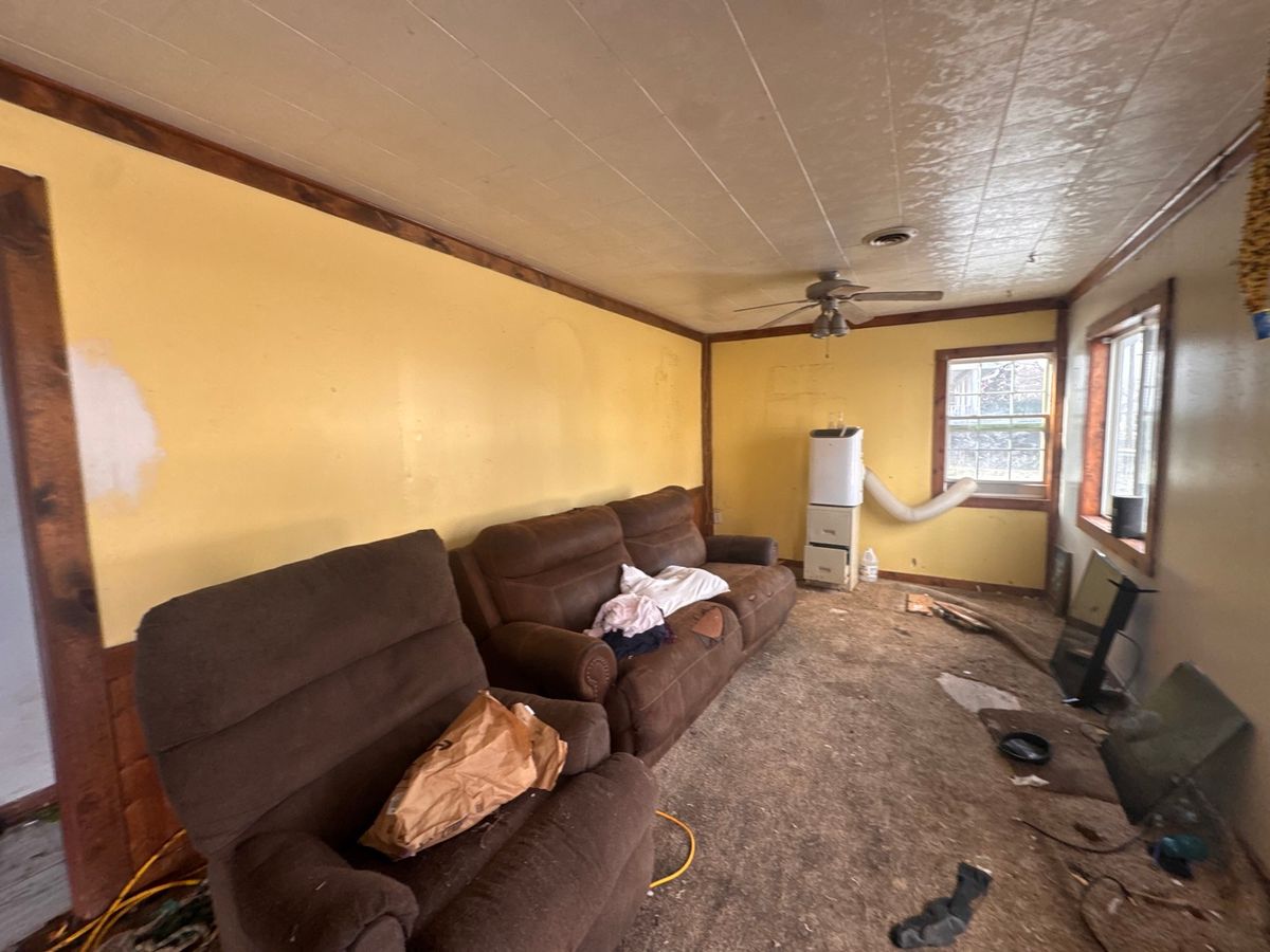 315 W Washington Street, Blandinsville, IL 61420
