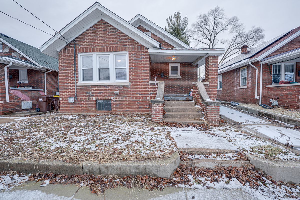 2403 ELM Street, Rockford, IL 61102