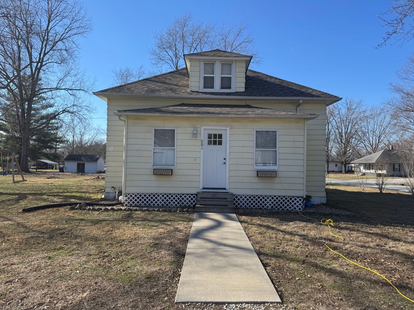 201 Park Court — Percy, IL 62272