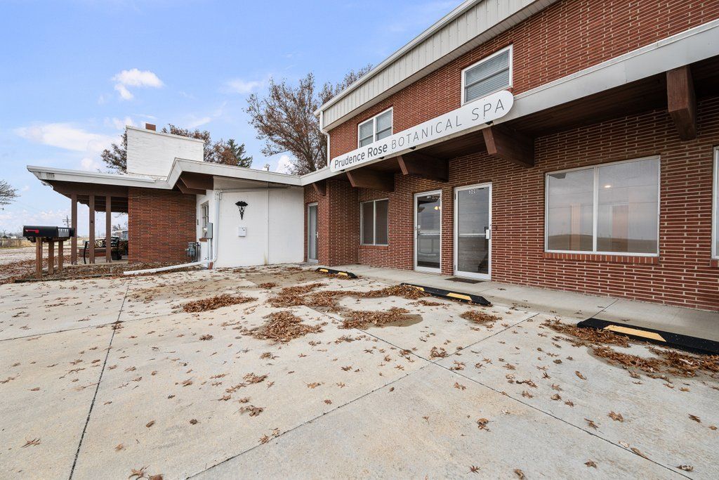 102 Townsedge Road #201, Kewanee, IL 61443