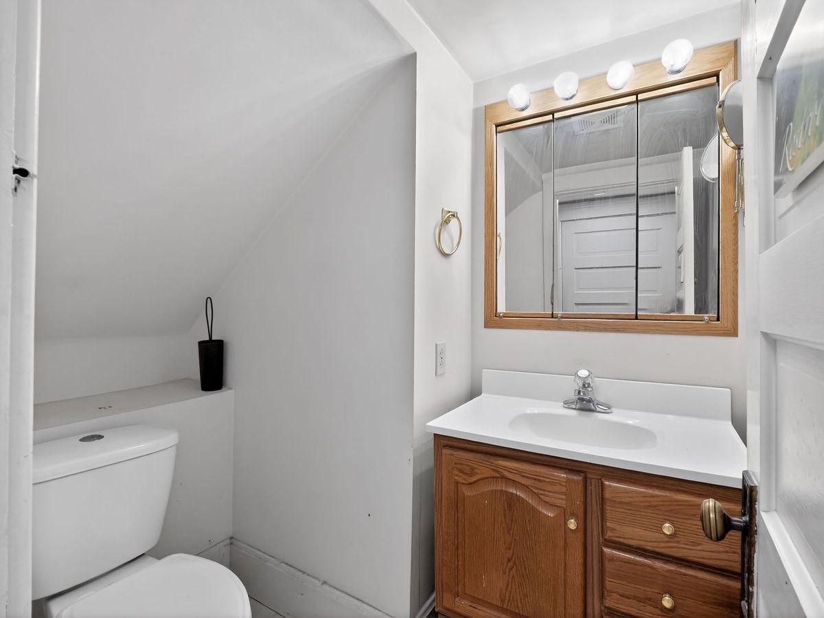 1207 12th Street, Lawrenceville, IL 62439
