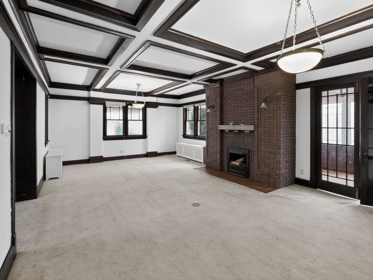 1207 12th Street, Lawrenceville, IL 62439