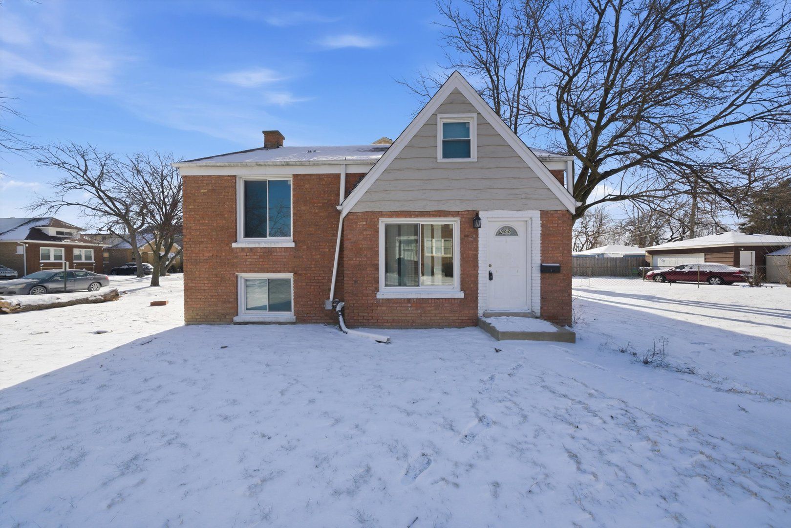 800 21st Avenue — Maywood, IL 60153