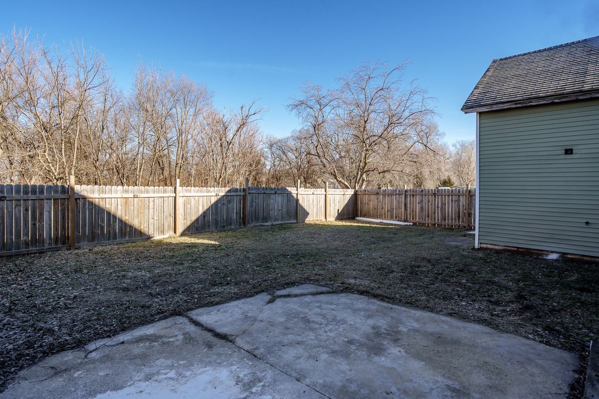 1010 North Street, Thomson, IL 61285