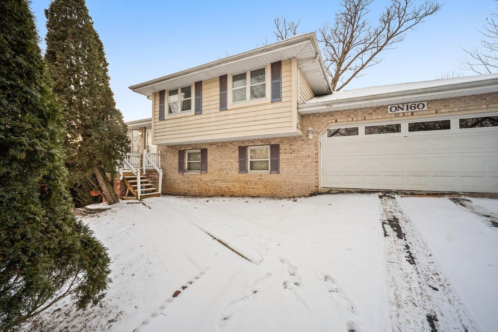 0N160 Sarana Avenue — West Chicago, IL 60185
