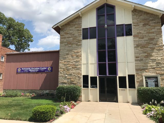 15215 Center Avenue — Harvey, IL 60426