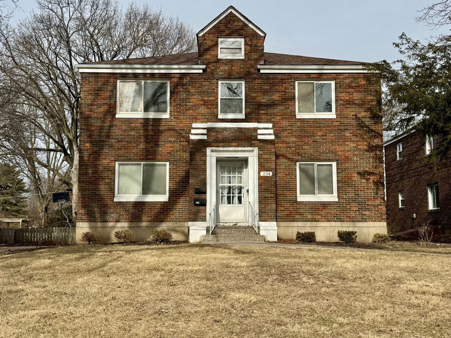 234 E Plesant Street #0 — Davenport, IA 52803