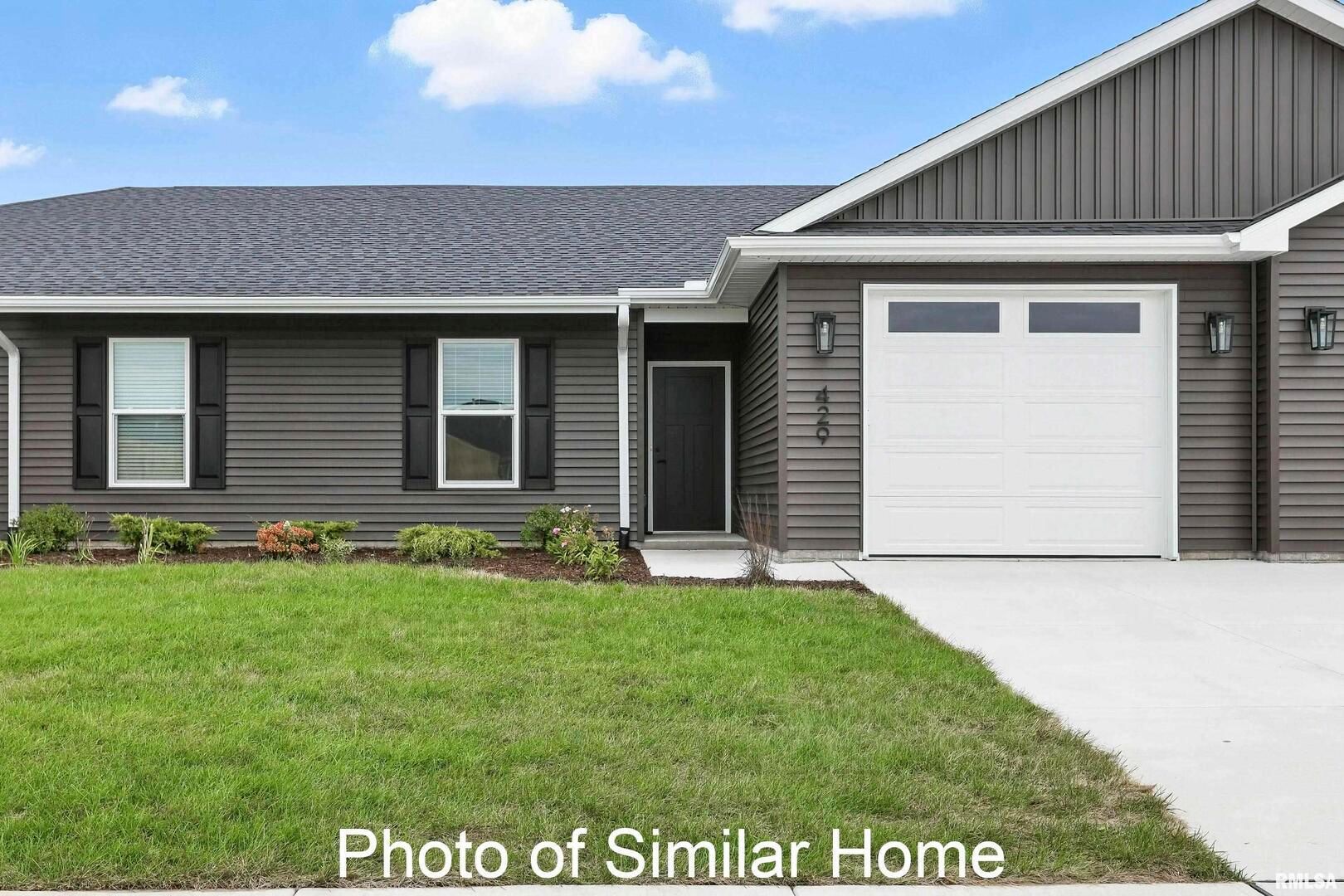 418 N 2ND Avenue — Eldridge, IA 52748