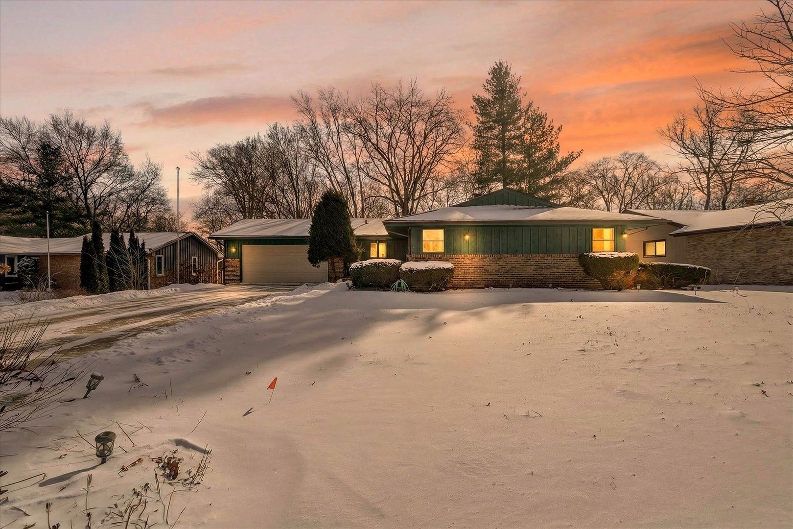 5103 Brookview Road — Rockford, IL 61107