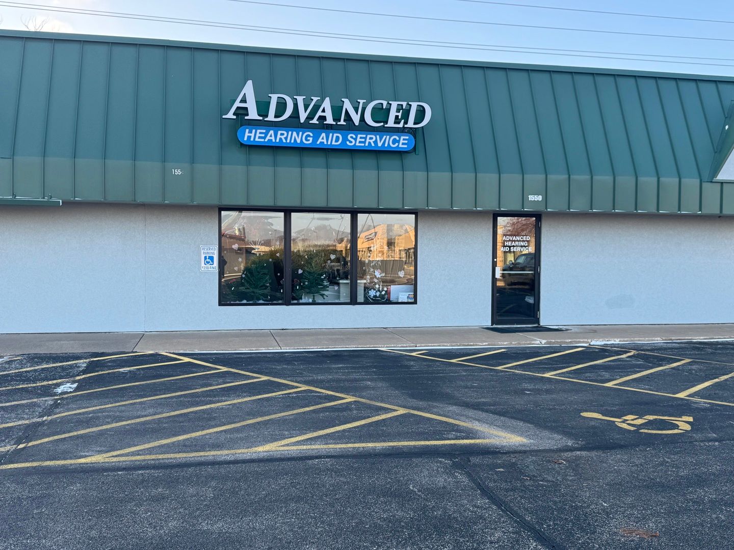1550 52nd Avenue — Moline, IL 61265