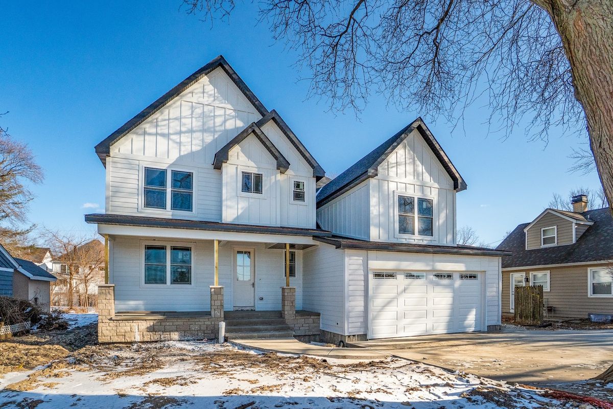 520 Sleight Street, Naperville, IL 60563