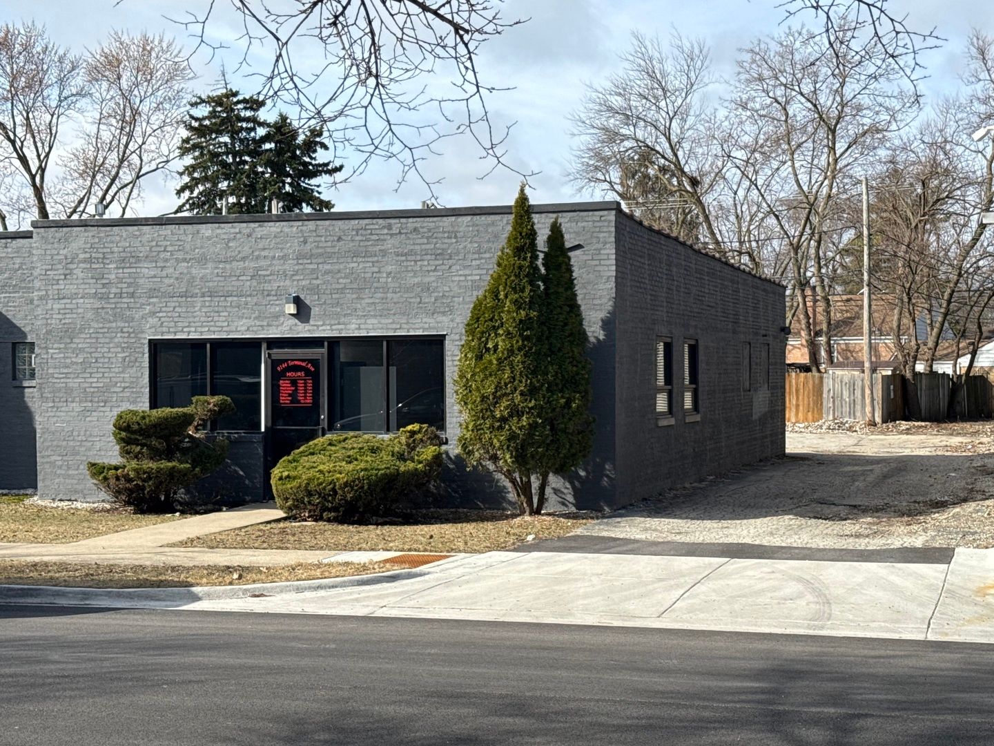 9144 Terminal Avenue — Skokie, IL 60077