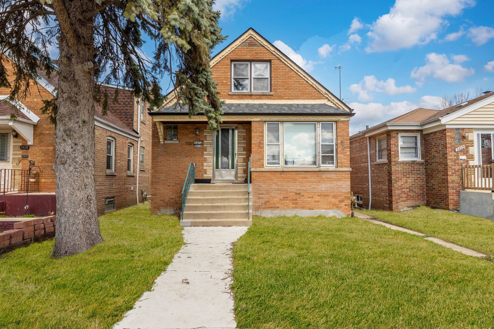 3424 W 73rd Street — Chicago, IL 60629