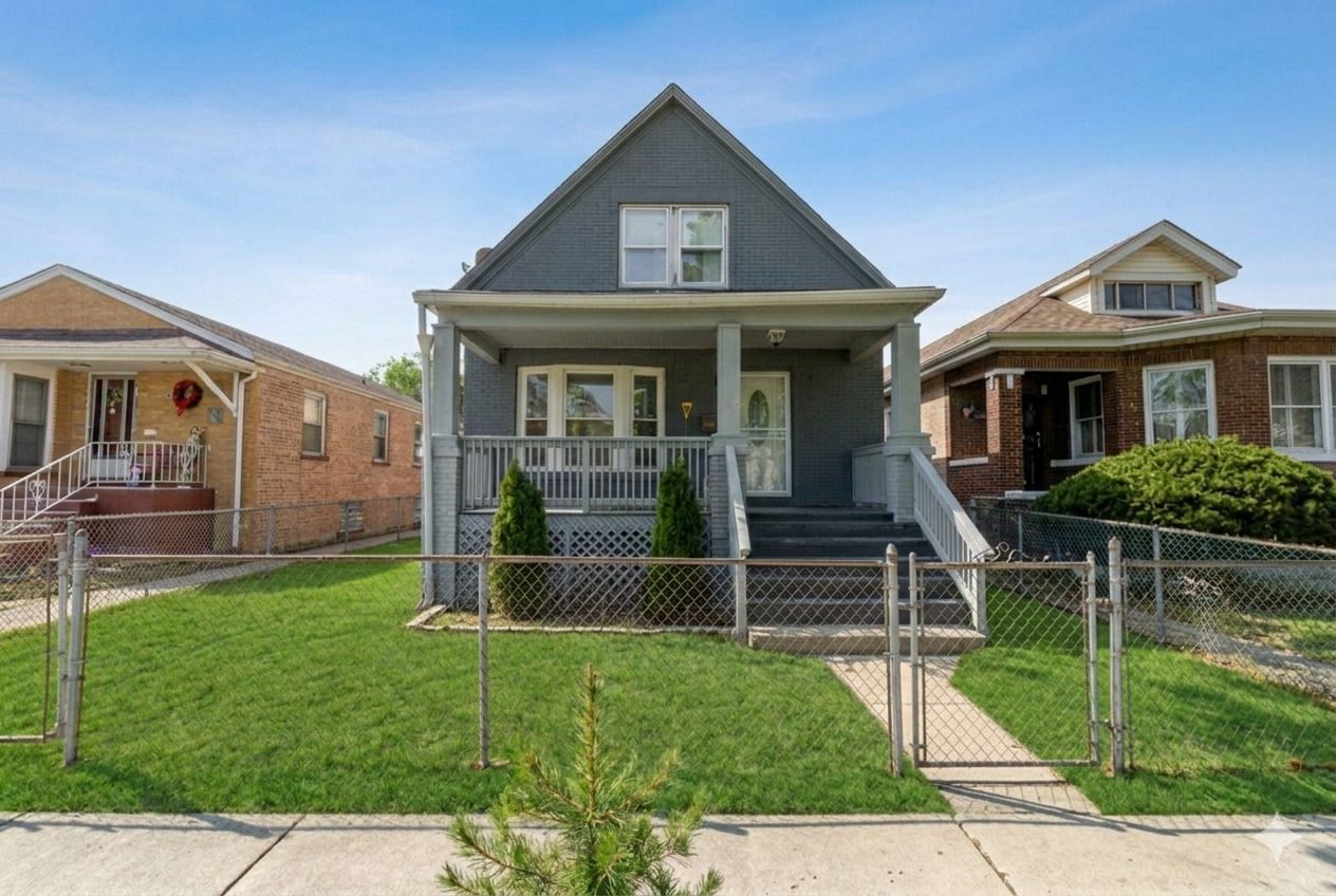 9020 Carpenter Street — Chicago, IL 60620