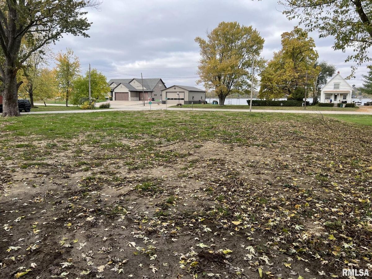 115 8TH Street, Hampton, IL 61256