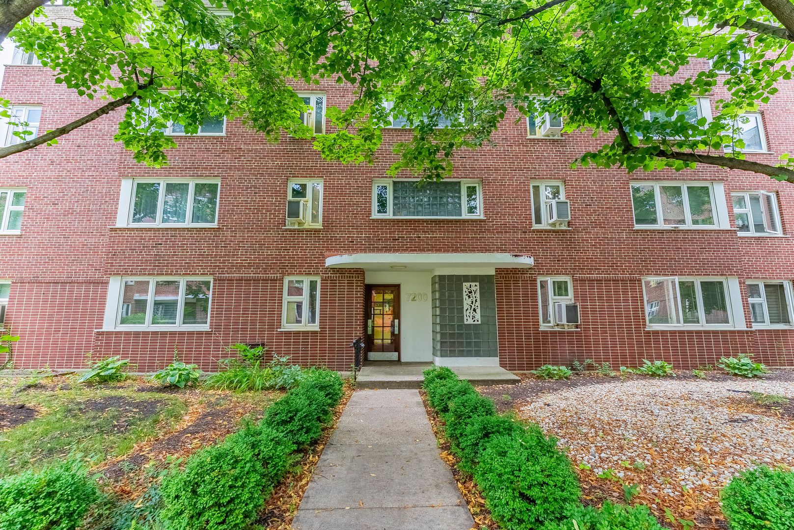 7200 Oak Avenue #3NW — River Forest, IL 60305