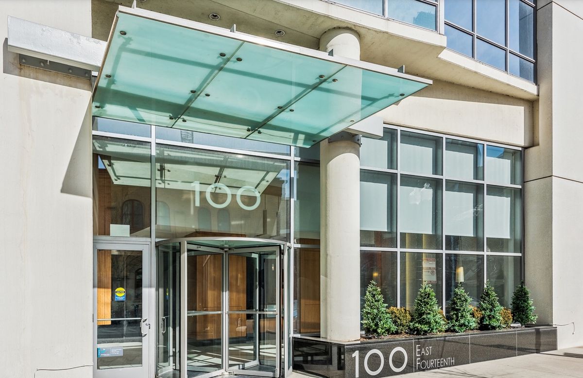 100 14th Street, Chicago, IL 60605
